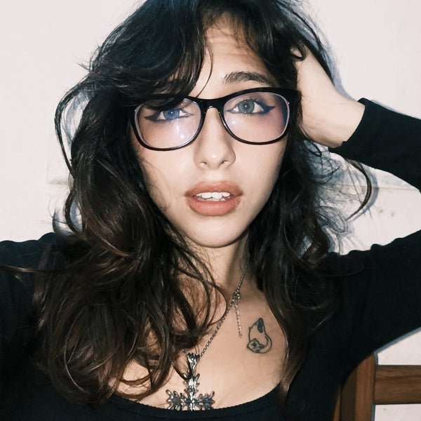 <em>Stefy Martinez</em>